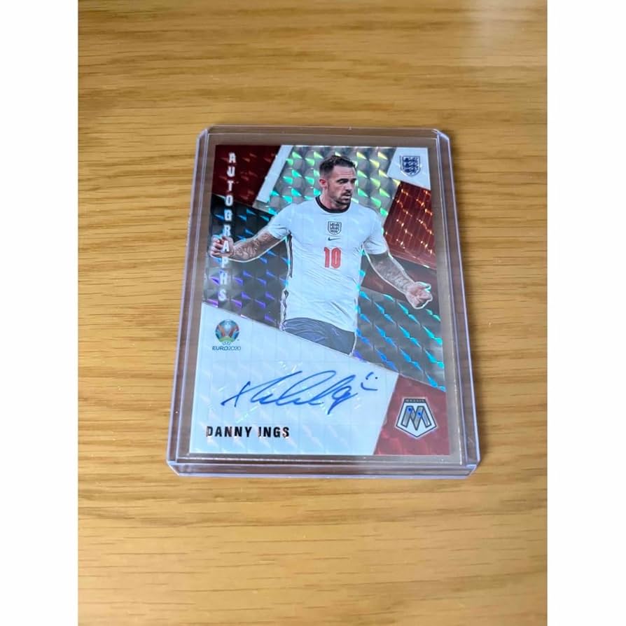 panini mosaic ヴィニシウスジュニオール　サインカード ヴィニシウス サイン 10シリ 23-24 PANINI IMMACULATE - メルカリ
